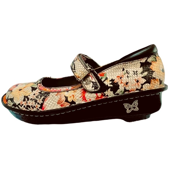 Multi Colorful Algeria - Picture 3 of 9